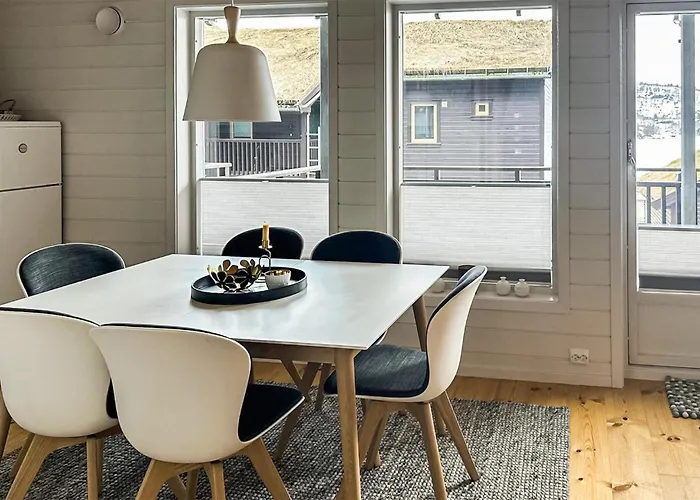 Awesome In * Tjorhom